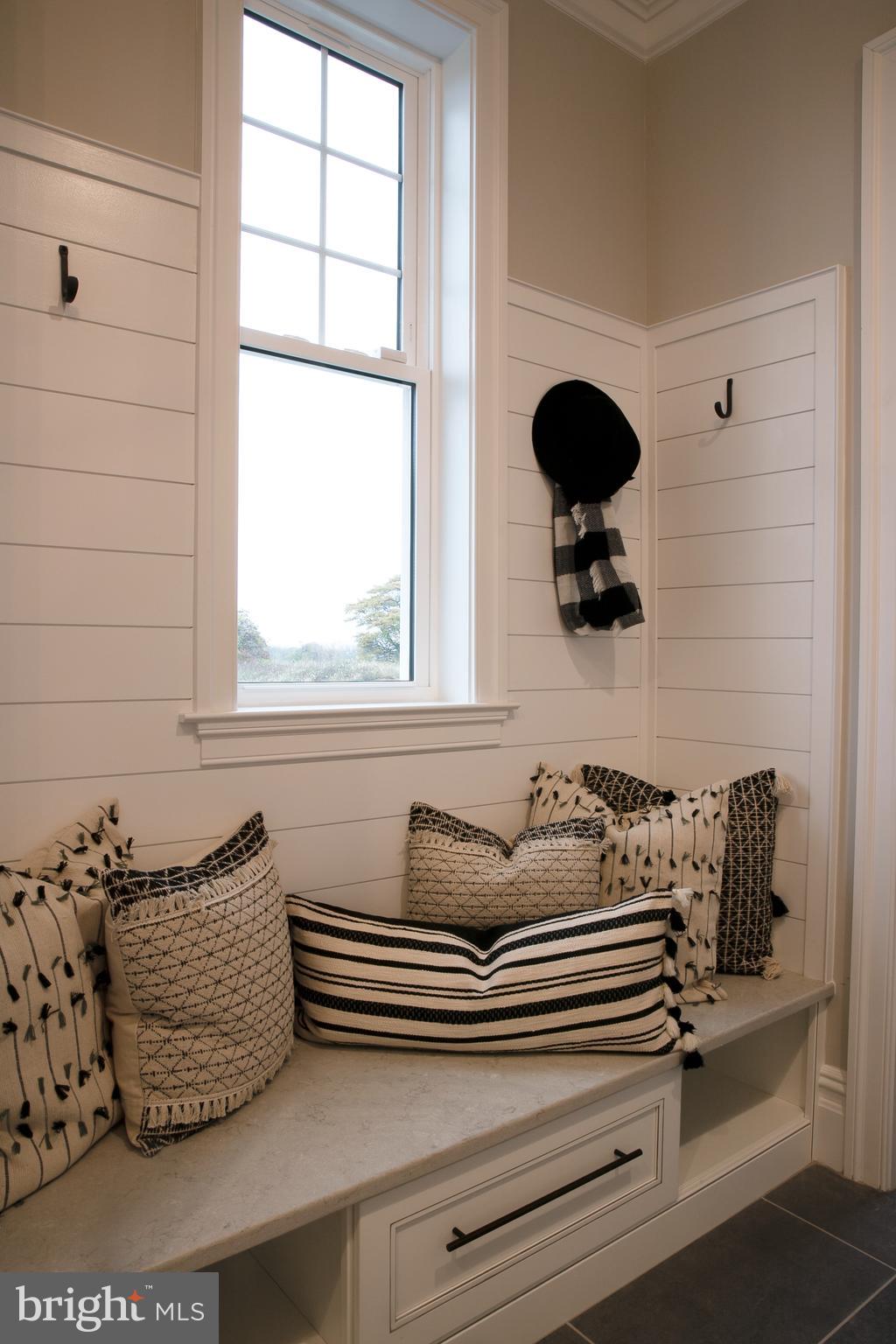 MAKEFIELD MEADOWS - Residential