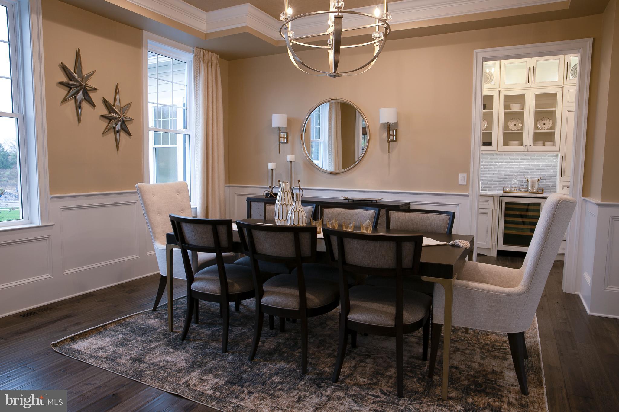 MAKEFIELD MEADOWS - Residential