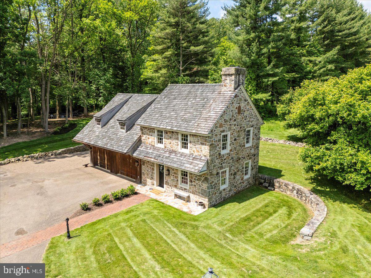 OLDEBULLTOWNVILLAGE - Residential