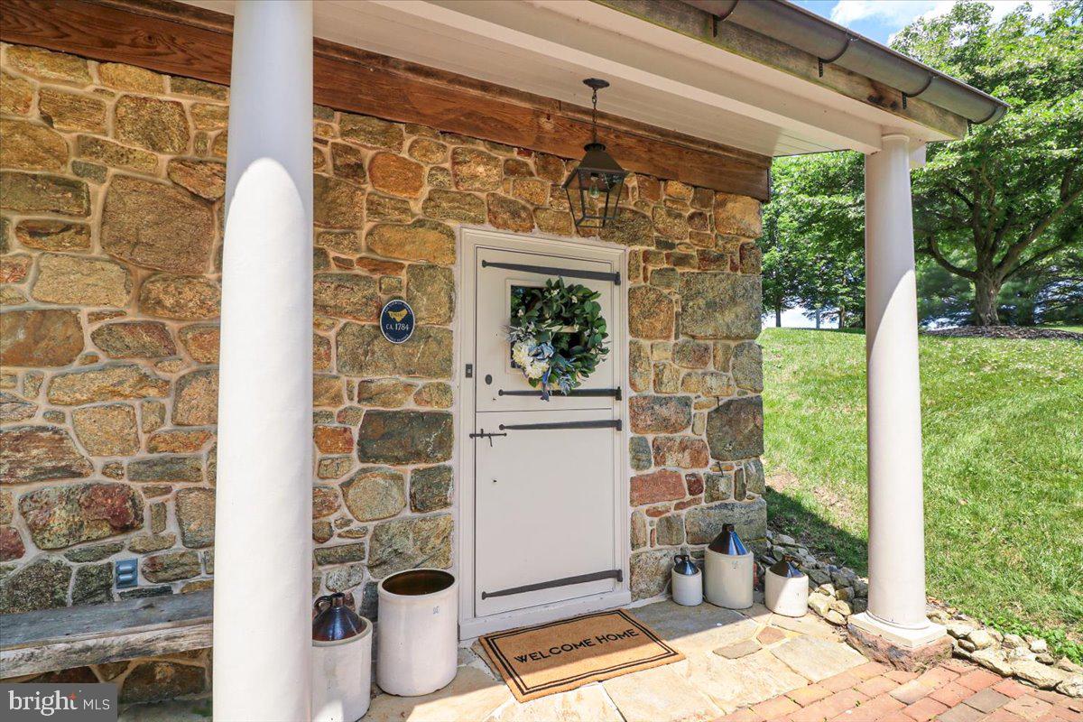 OLDEBULLTOWNVILLAGE - Residential