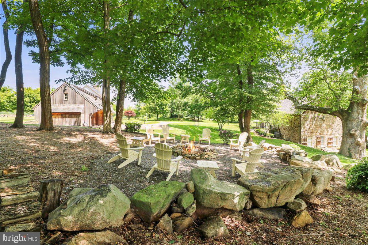 OLDEBULLTOWNVILLAGE - Residential