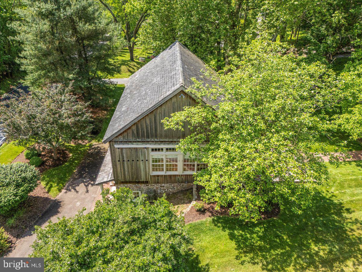 OLDEBULLTOWNVILLAGE - Residential