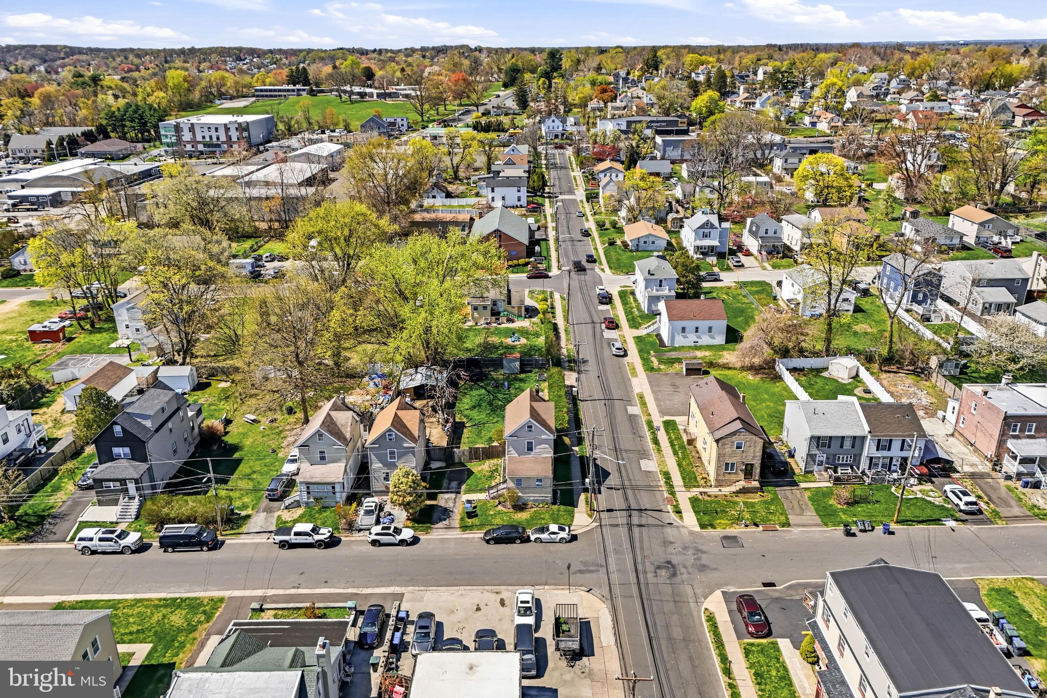 CRESTMONT - Residential