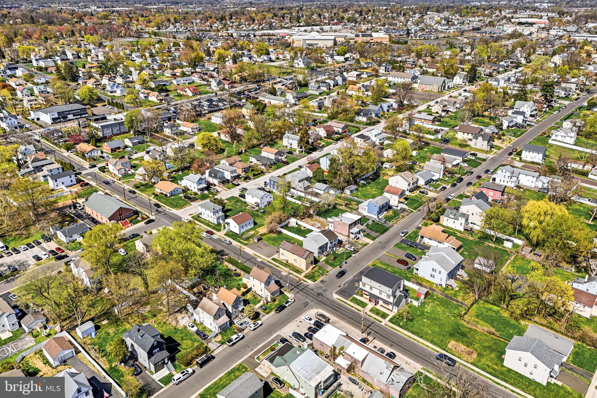 CRESTMONT - Residential