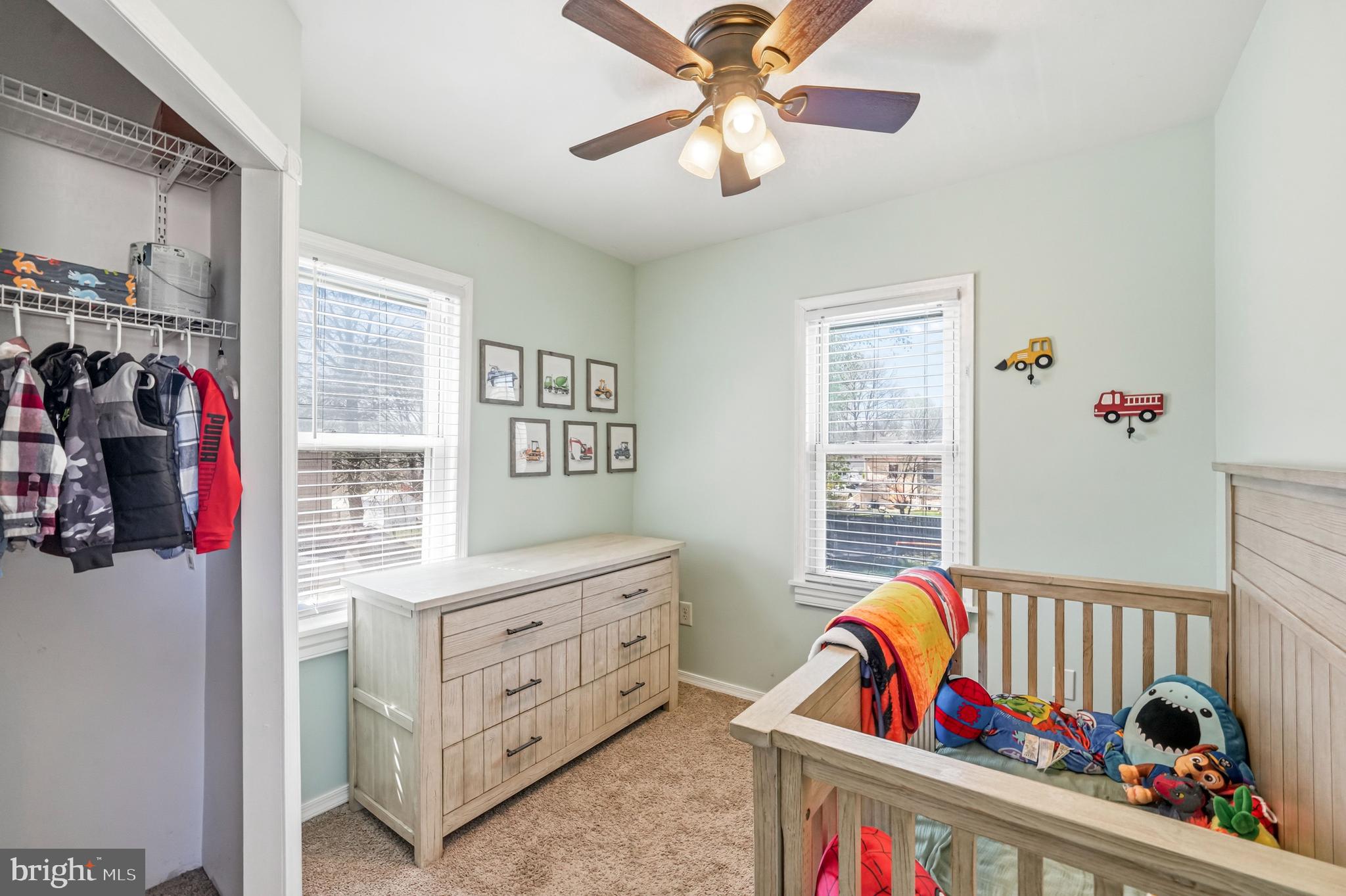 CRESTMONT - Residential