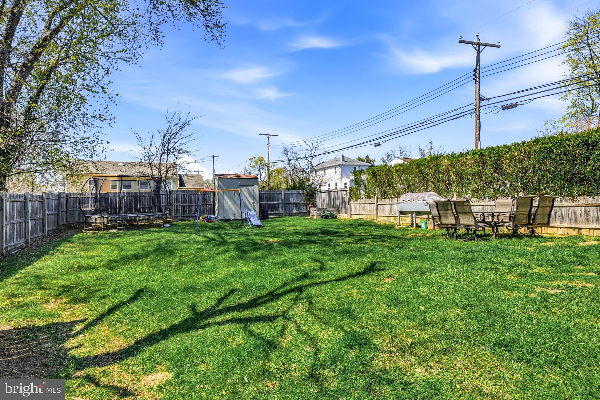 CRESTMONT - Residential