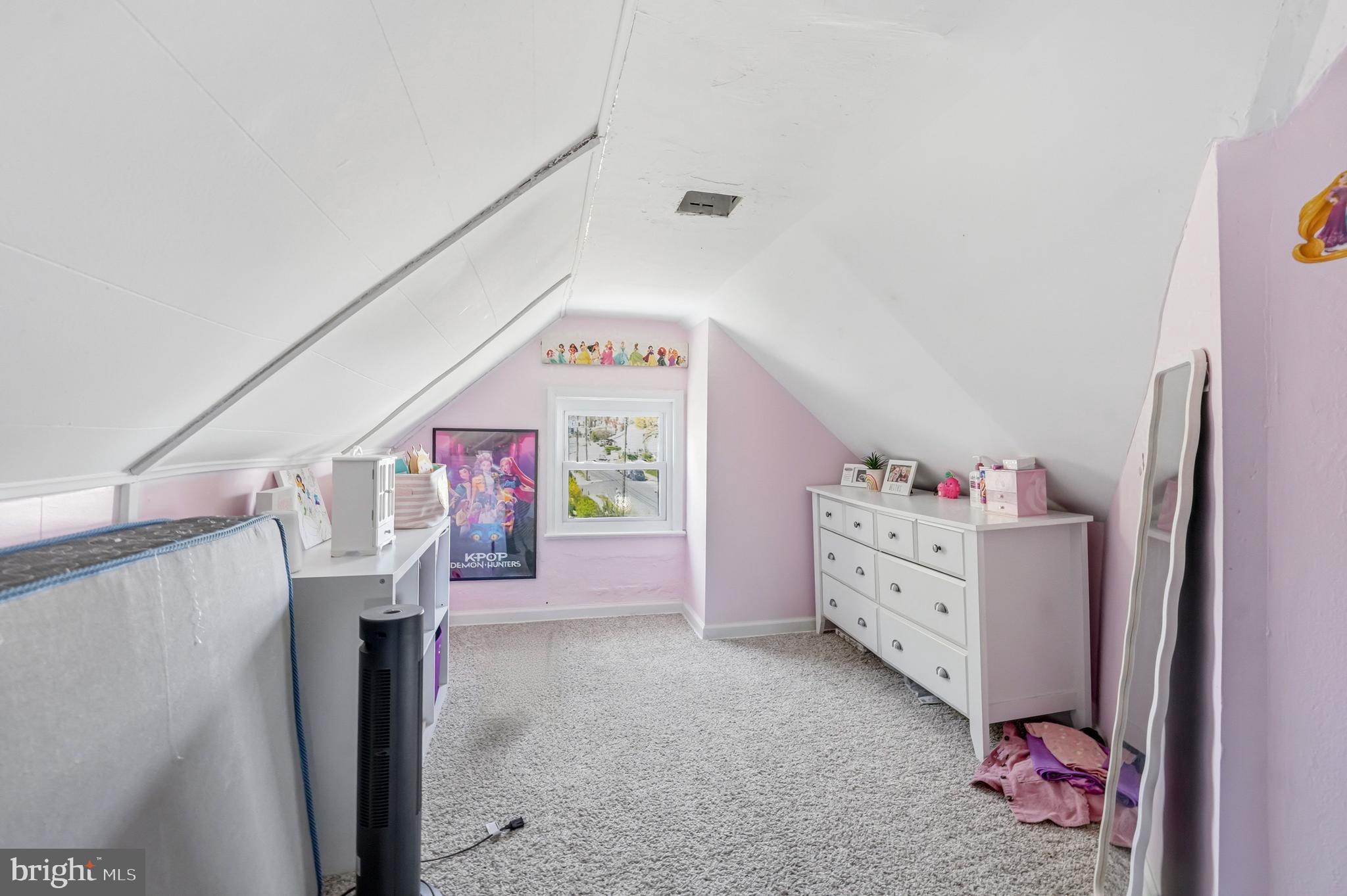 CRESTMONT - Residential