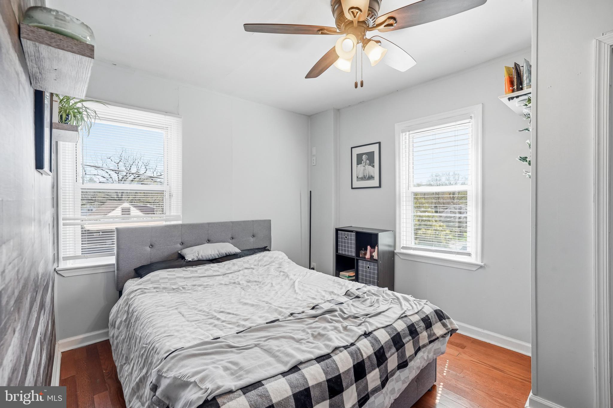 CRESTMONT - Residential