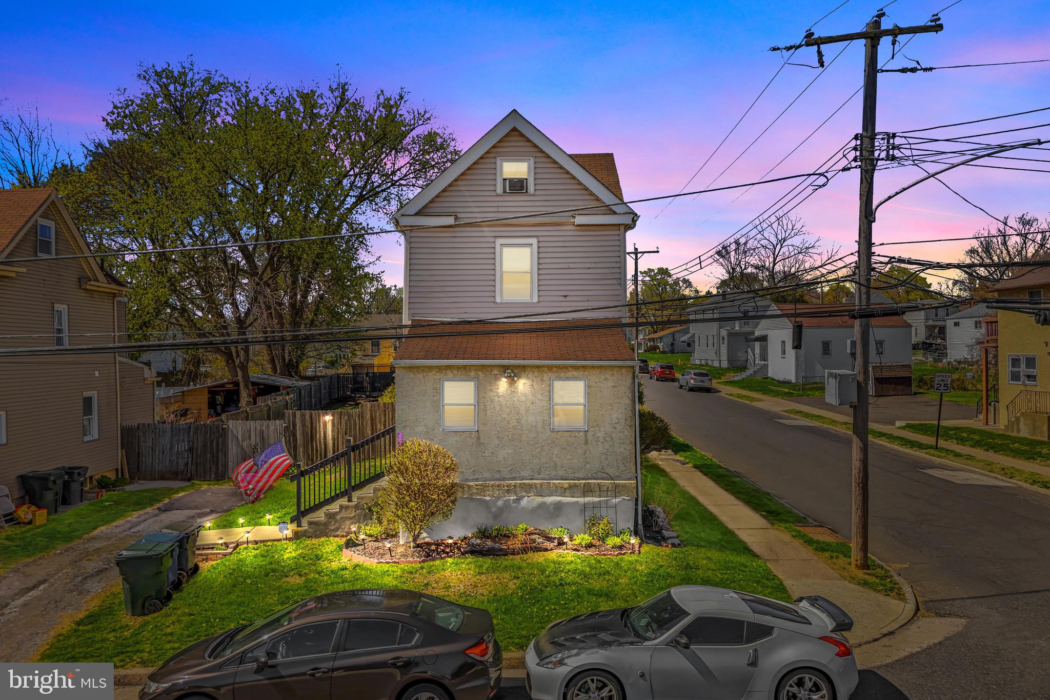 CRESTMONT - Residential