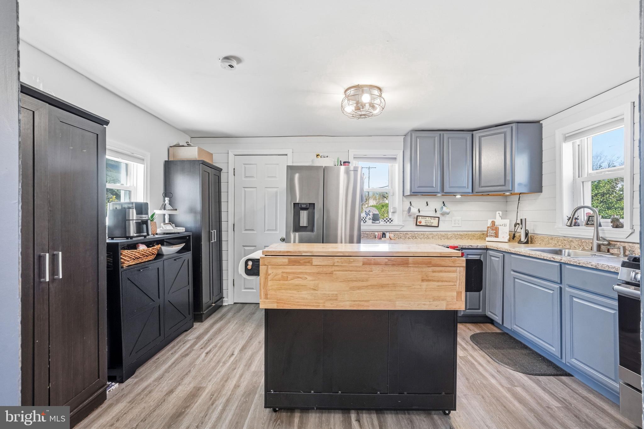 CRESTMONT - Residential