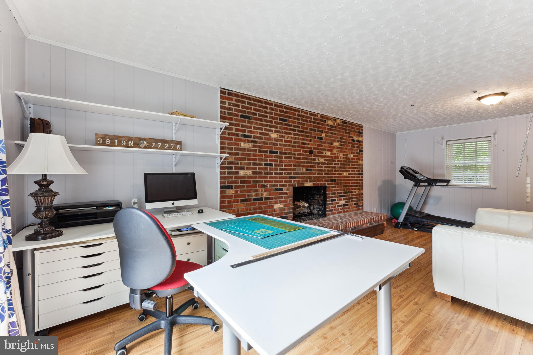 CLEARVIEW HEIGHTS - Residential