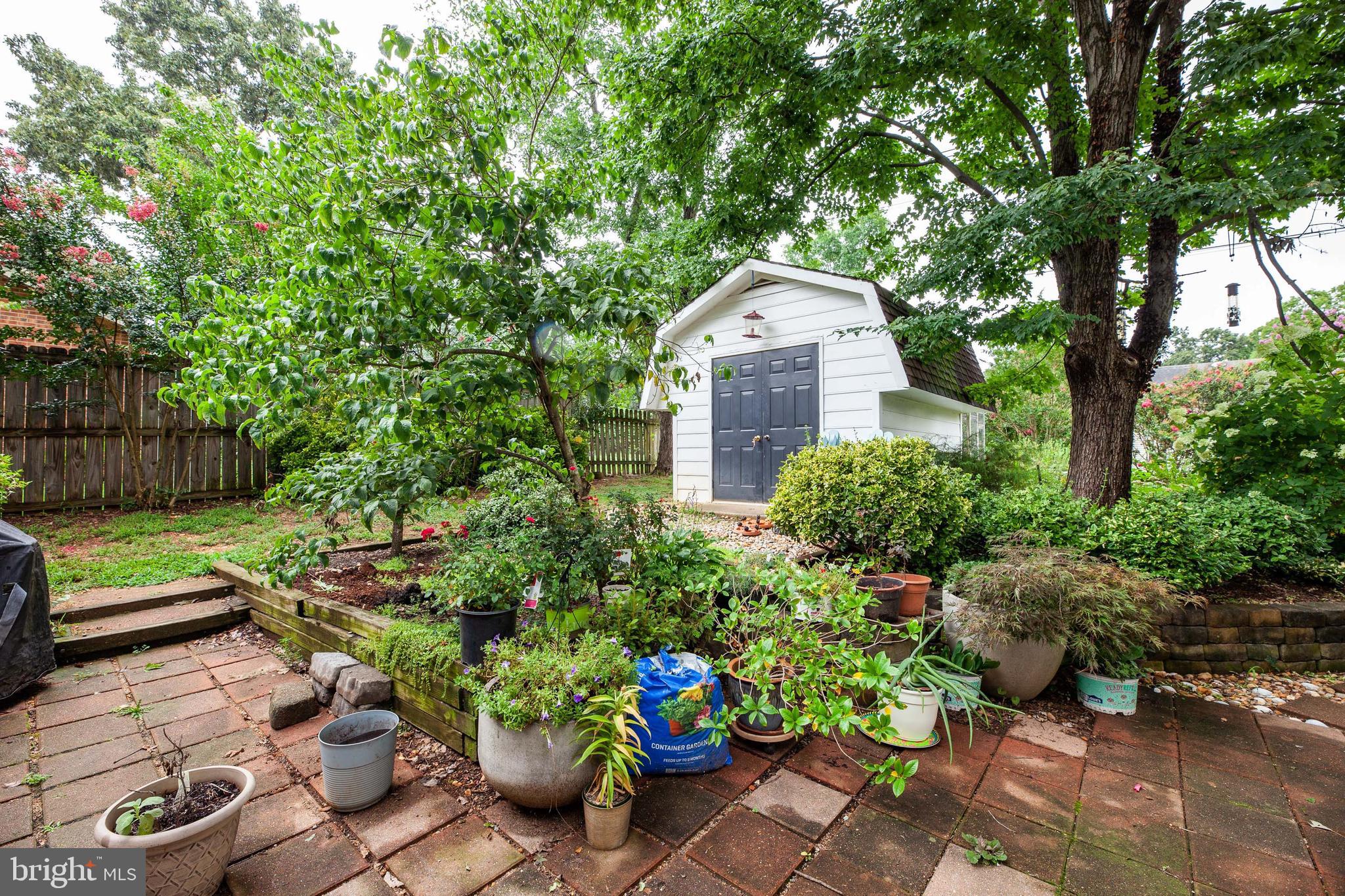 CLEARVIEW HEIGHTS - Residential