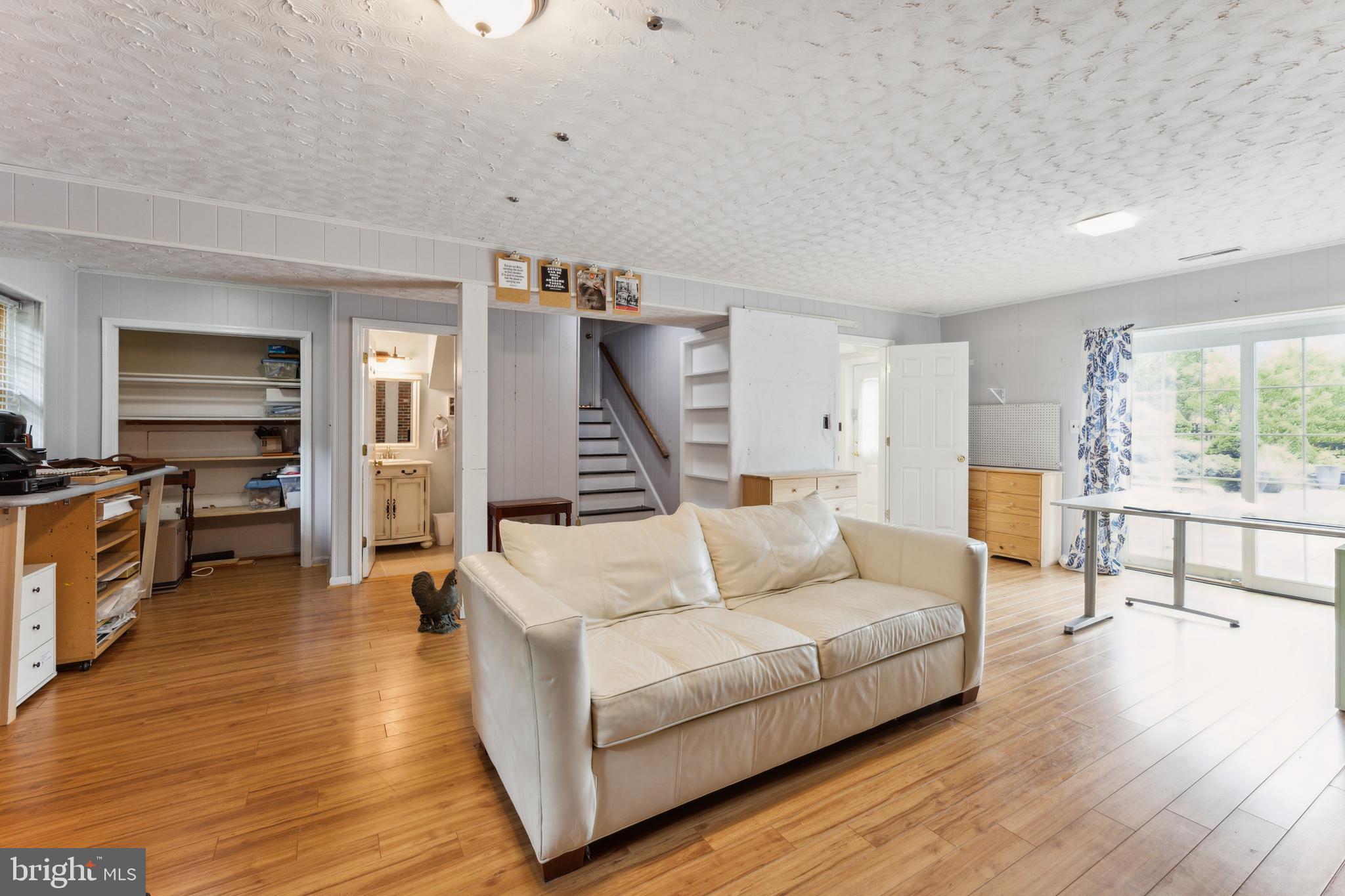 CLEARVIEW HEIGHTS - Residential