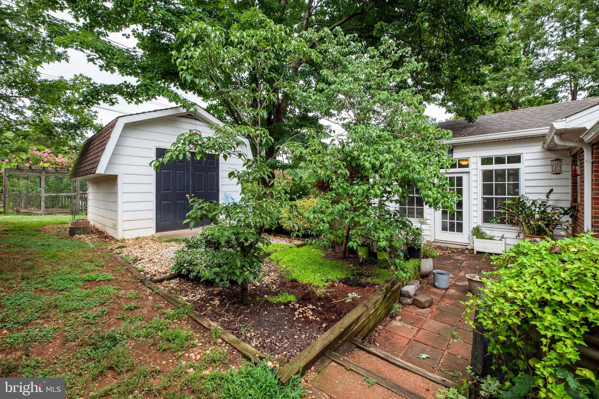 CLEARVIEW HEIGHTS - Residential