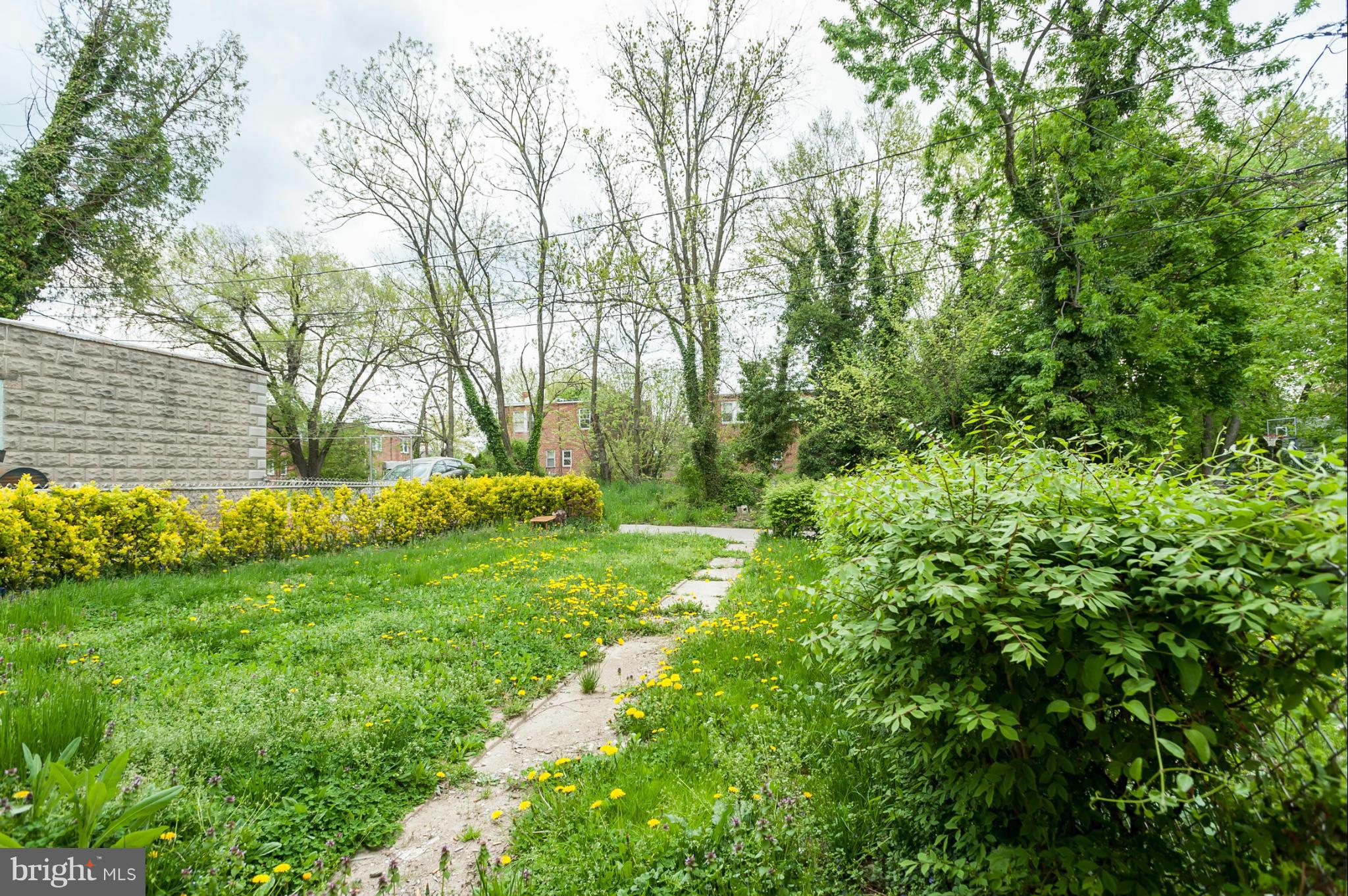 WOODBOURNE HEIGHTS - Residential