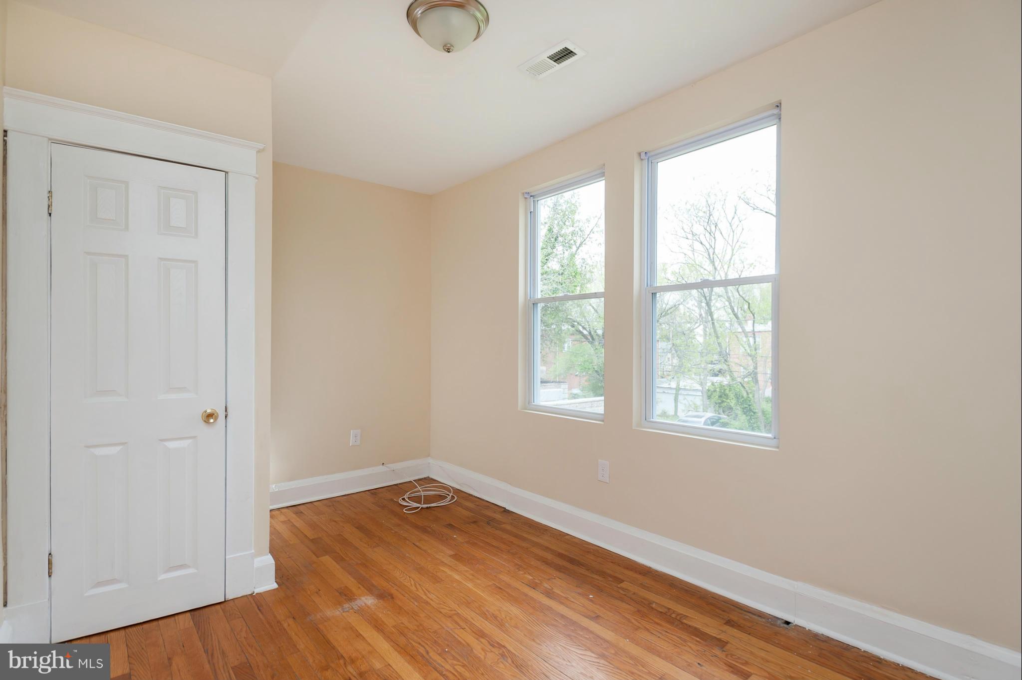 WOODBOURNE HEIGHTS - Residential