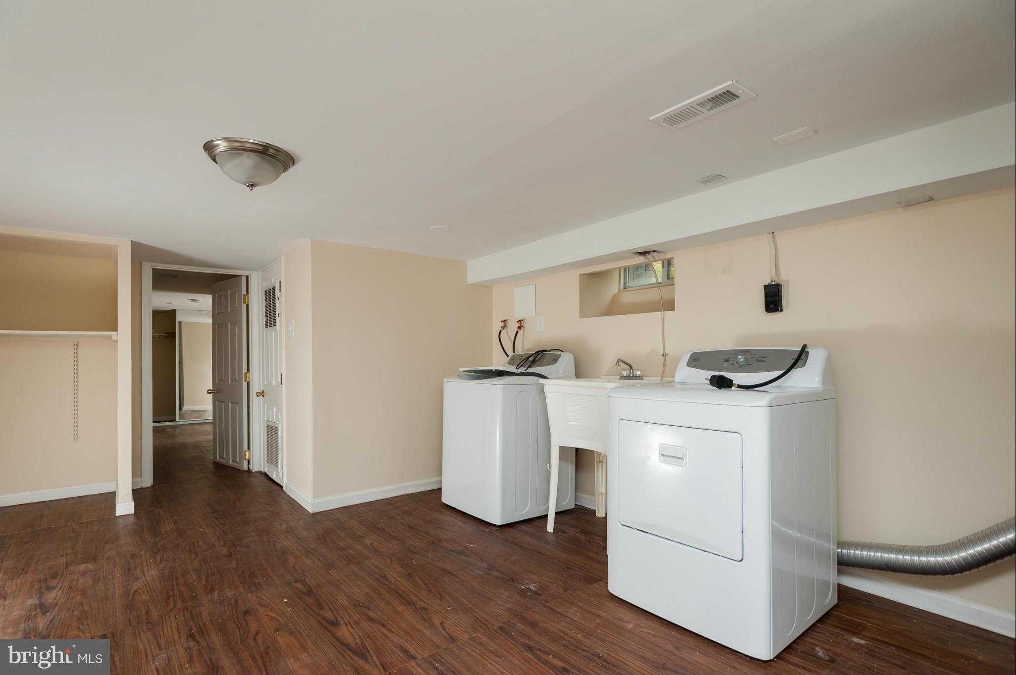 WOODBOURNE HEIGHTS - Residential