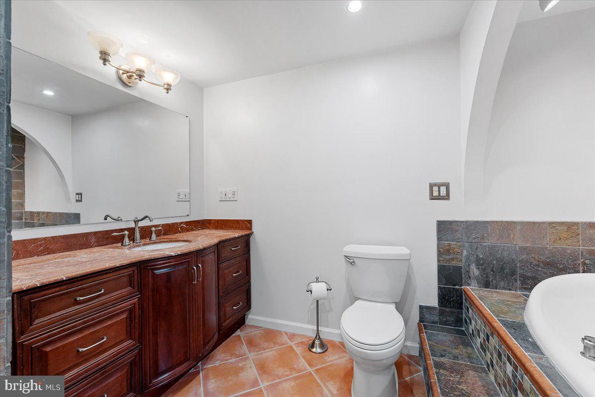 CALVERT BEACH ESTATES - Residential