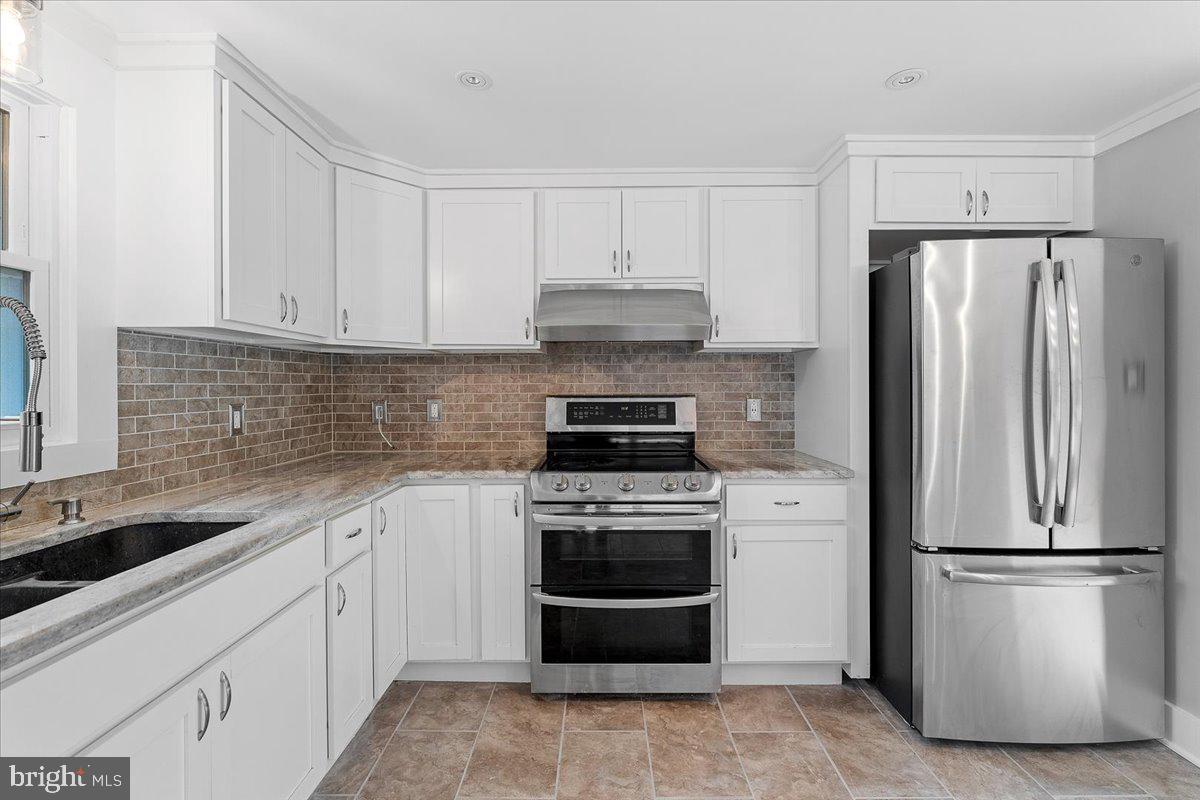 CALVERT BEACH ESTATES - Residential