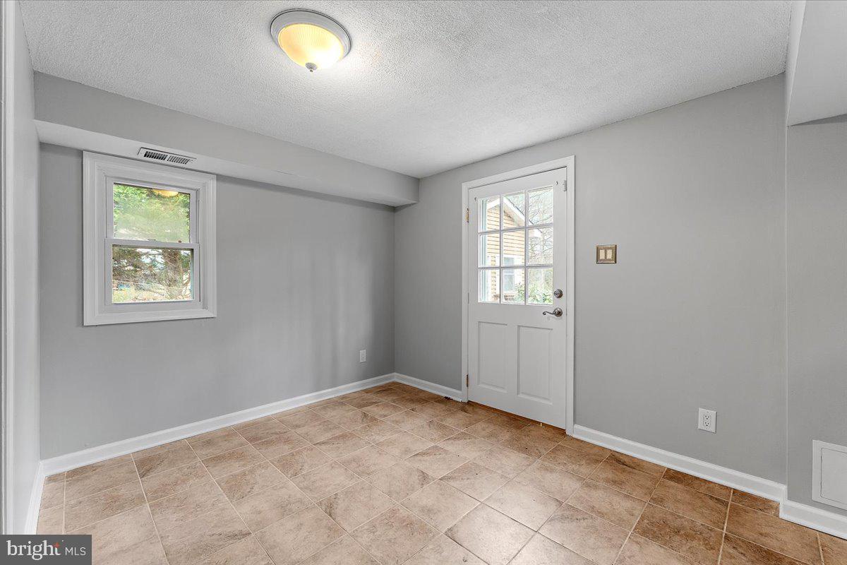 CALVERT BEACH ESTATES - Residential