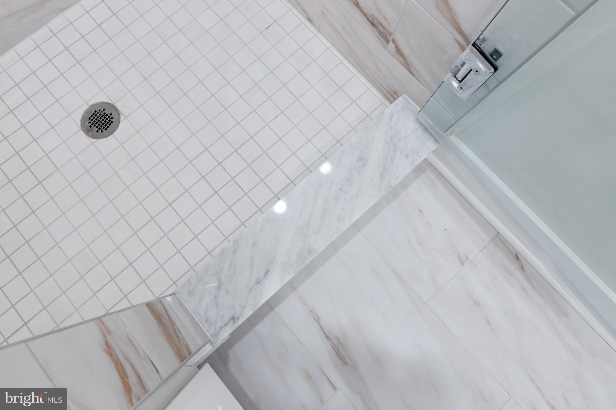 LOCUST POINT - Residential