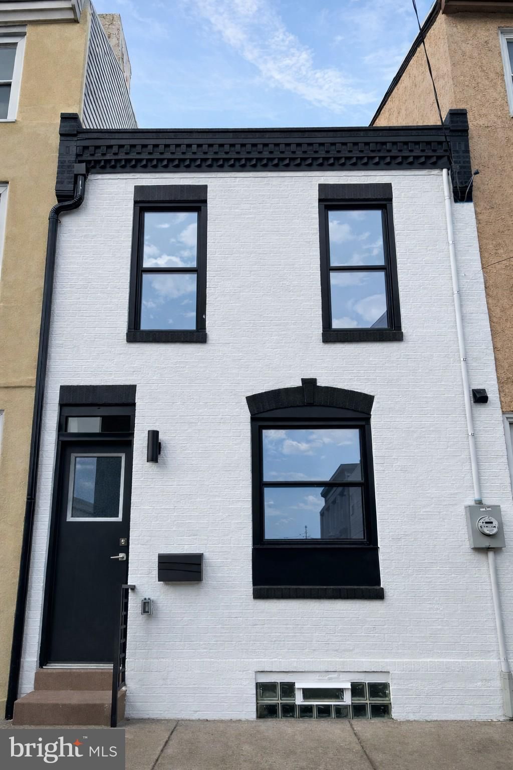 Photo of 175 W Thompson Street, PHILADELPHIA, PA 19122 (MLS # PAPH2568440)