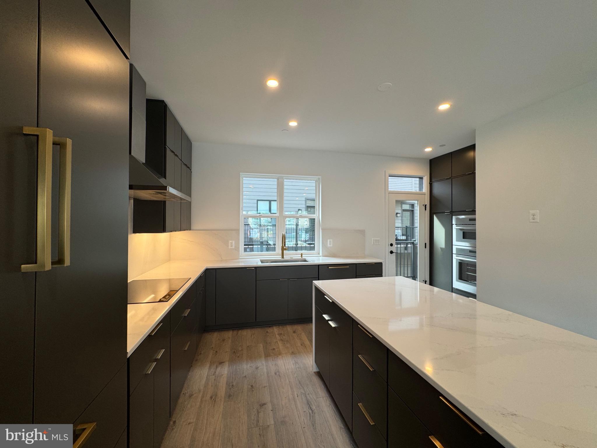 WESTBARD SQUARE - Residential Lease