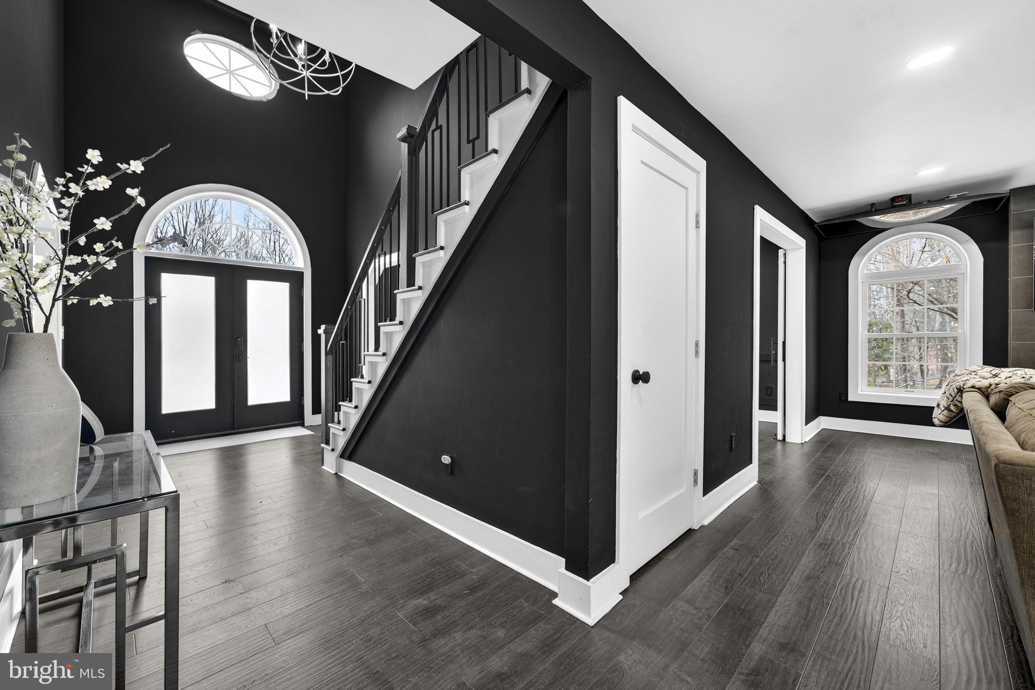 FOX DEN ESTATES - Residential