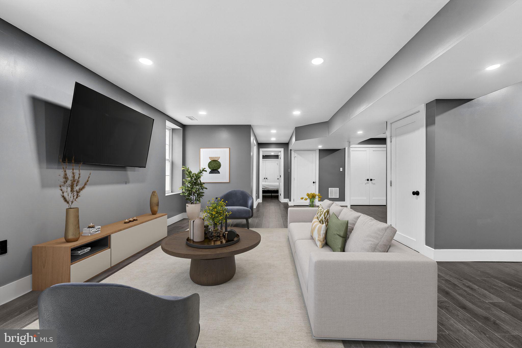 FOX DEN ESTATES - Residential