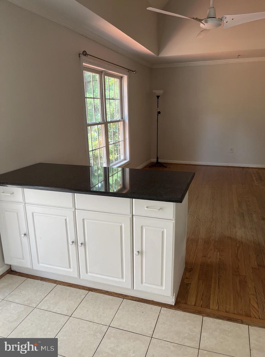 LAUREL PARK - Residential