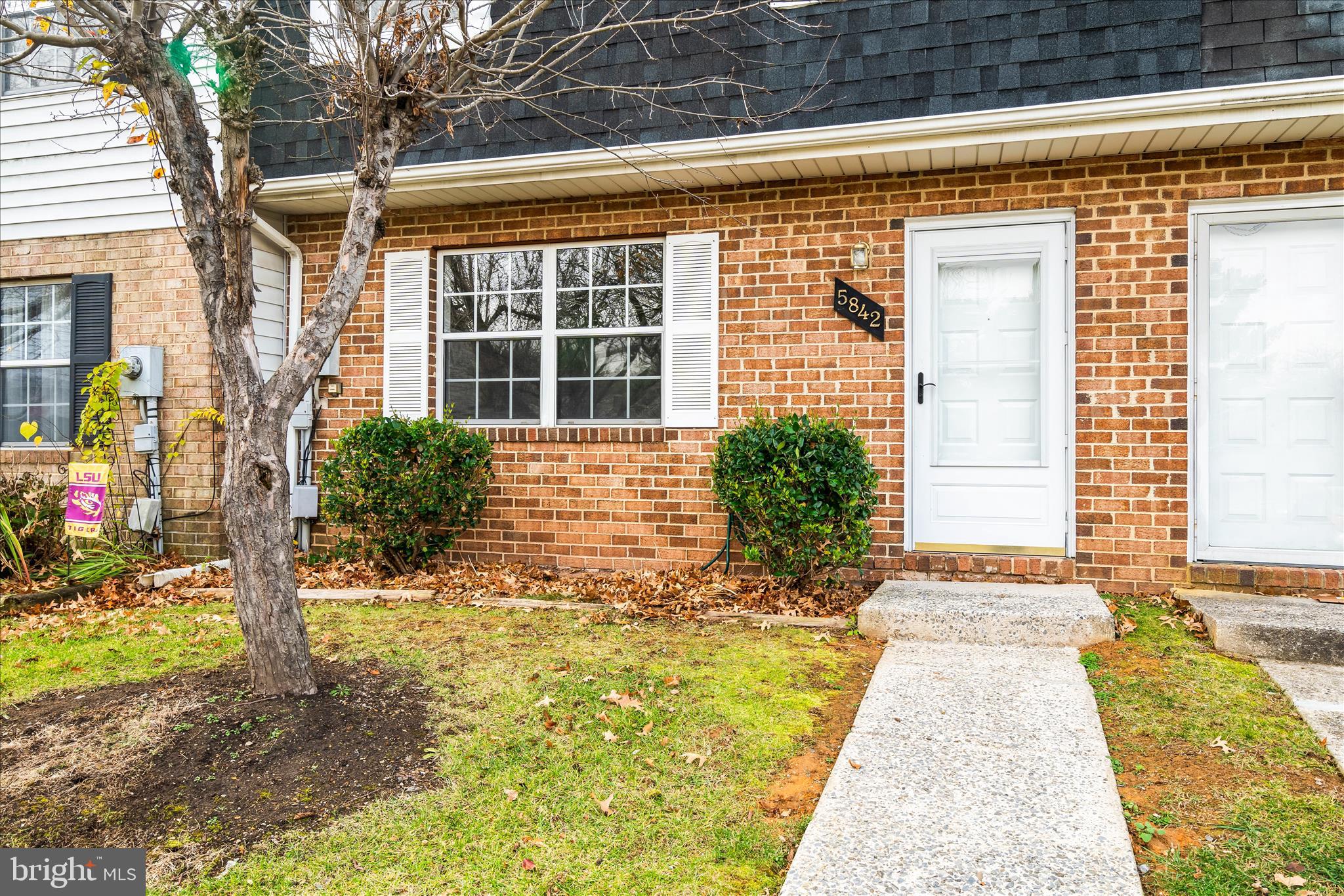 MOUNTAIN VILLAGE - Residential Lease