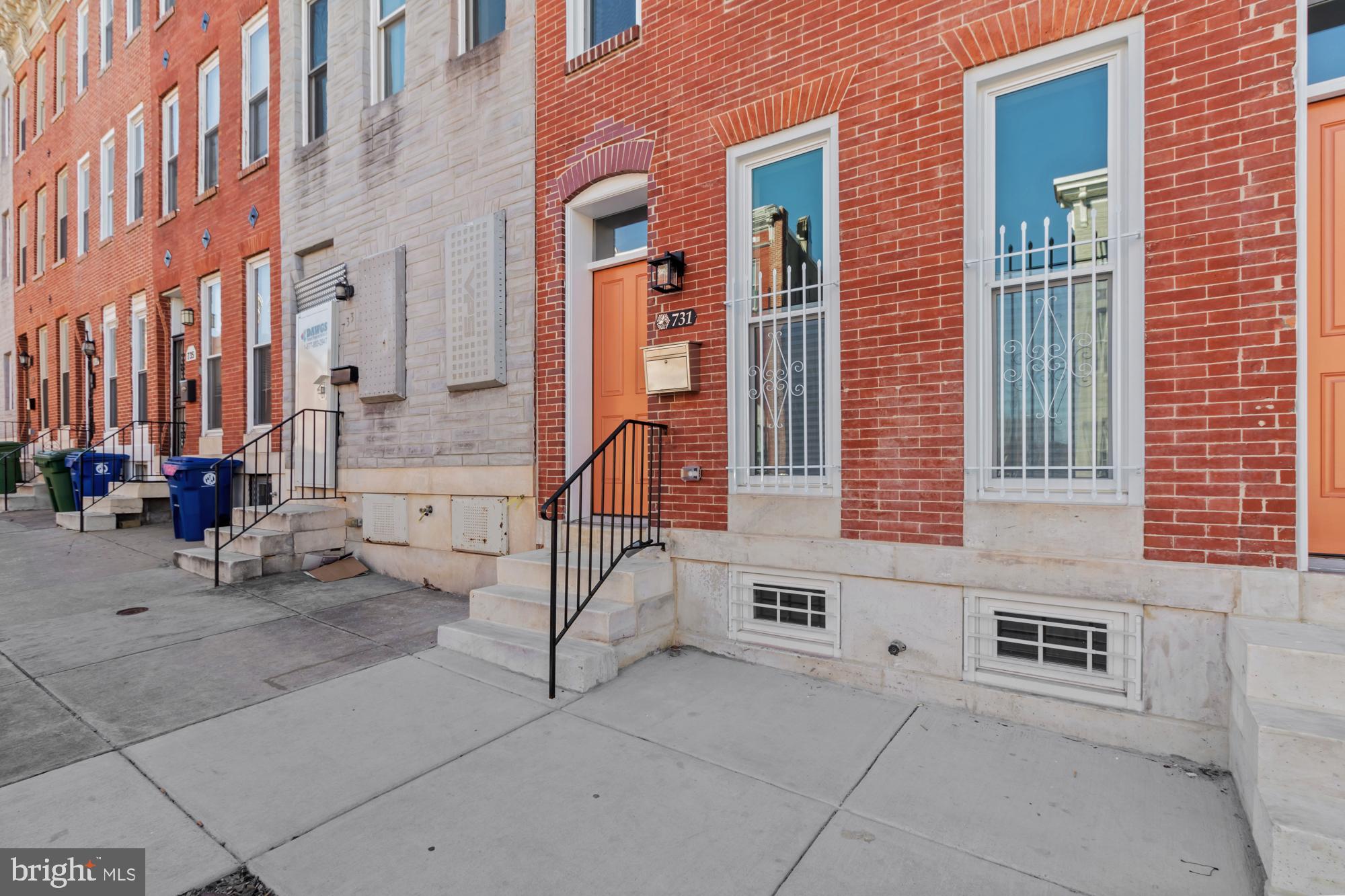 JOHNSTON SQUARE - Residential