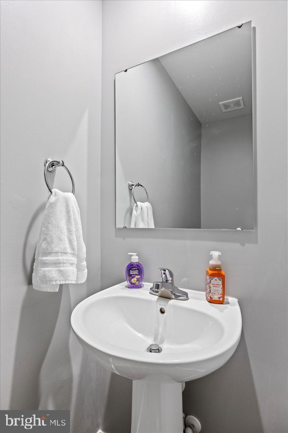 HOPYARD FARMS - Residential