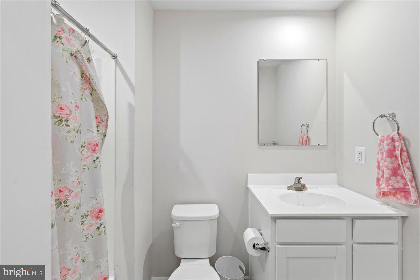 HOPYARD FARMS - Residential