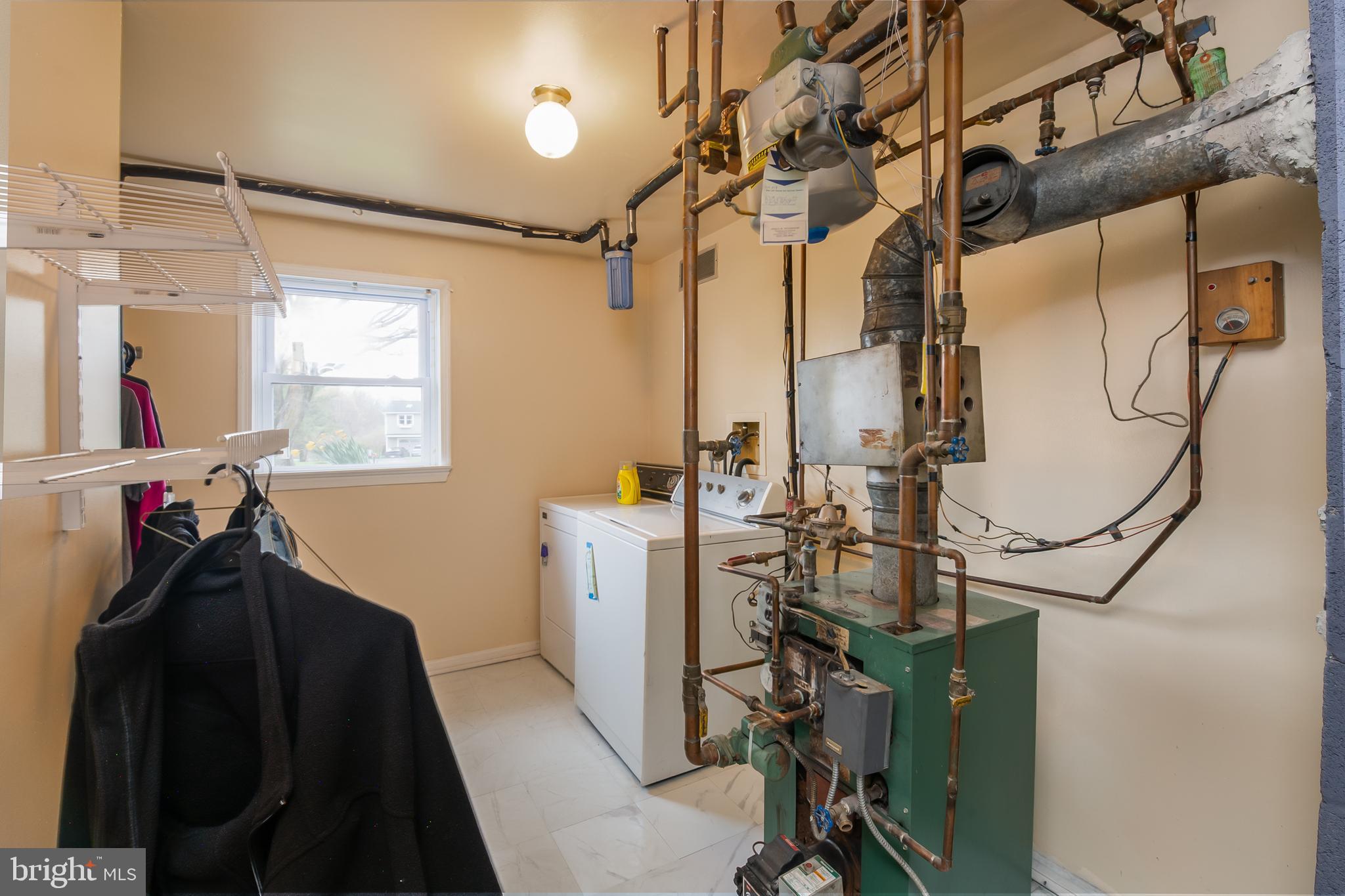 LAKEVIEW - Residential