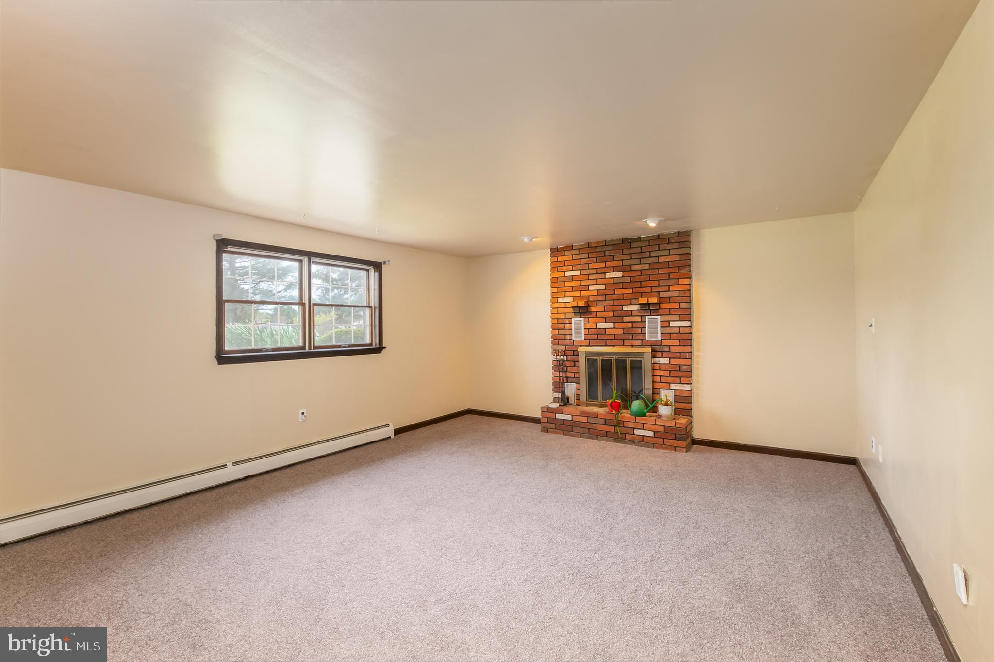 LAKEVIEW - Residential