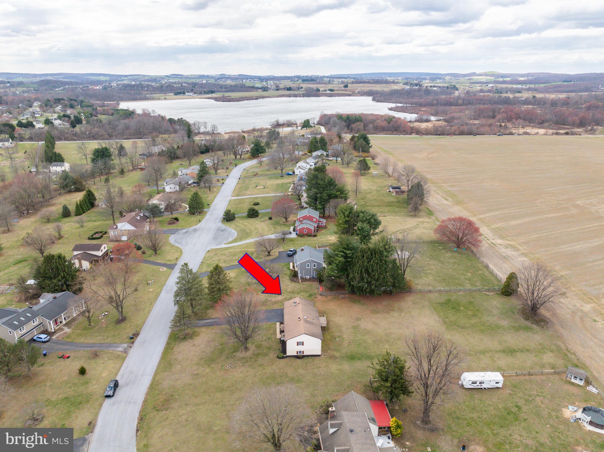 LAKEVIEW - Residential