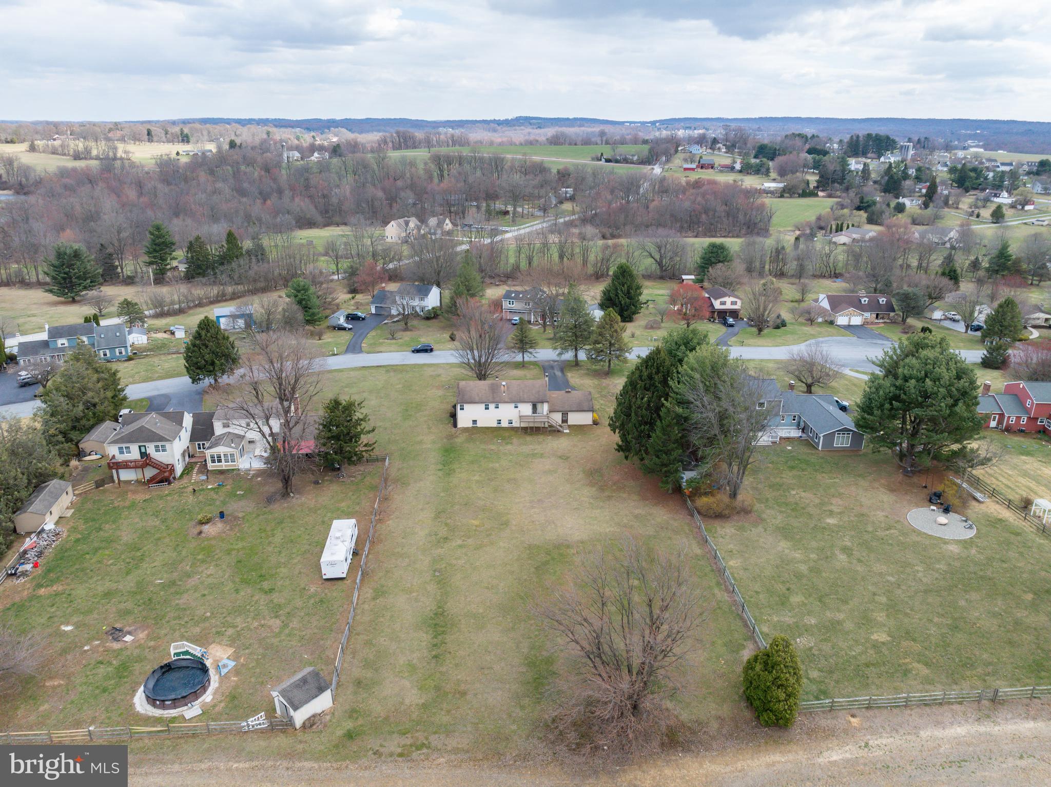 LAKEVIEW - Residential