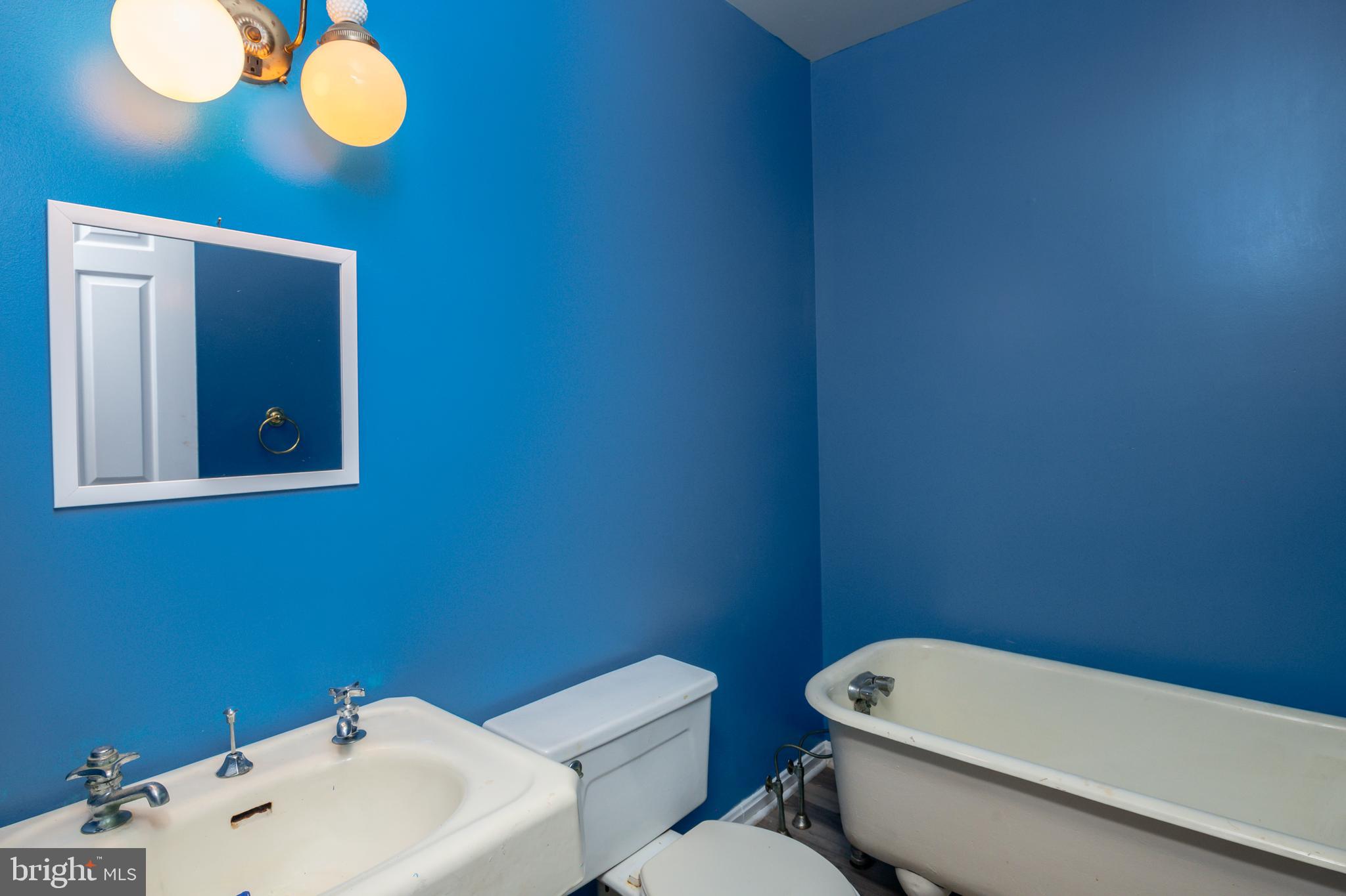 LAKEVIEW - Residential