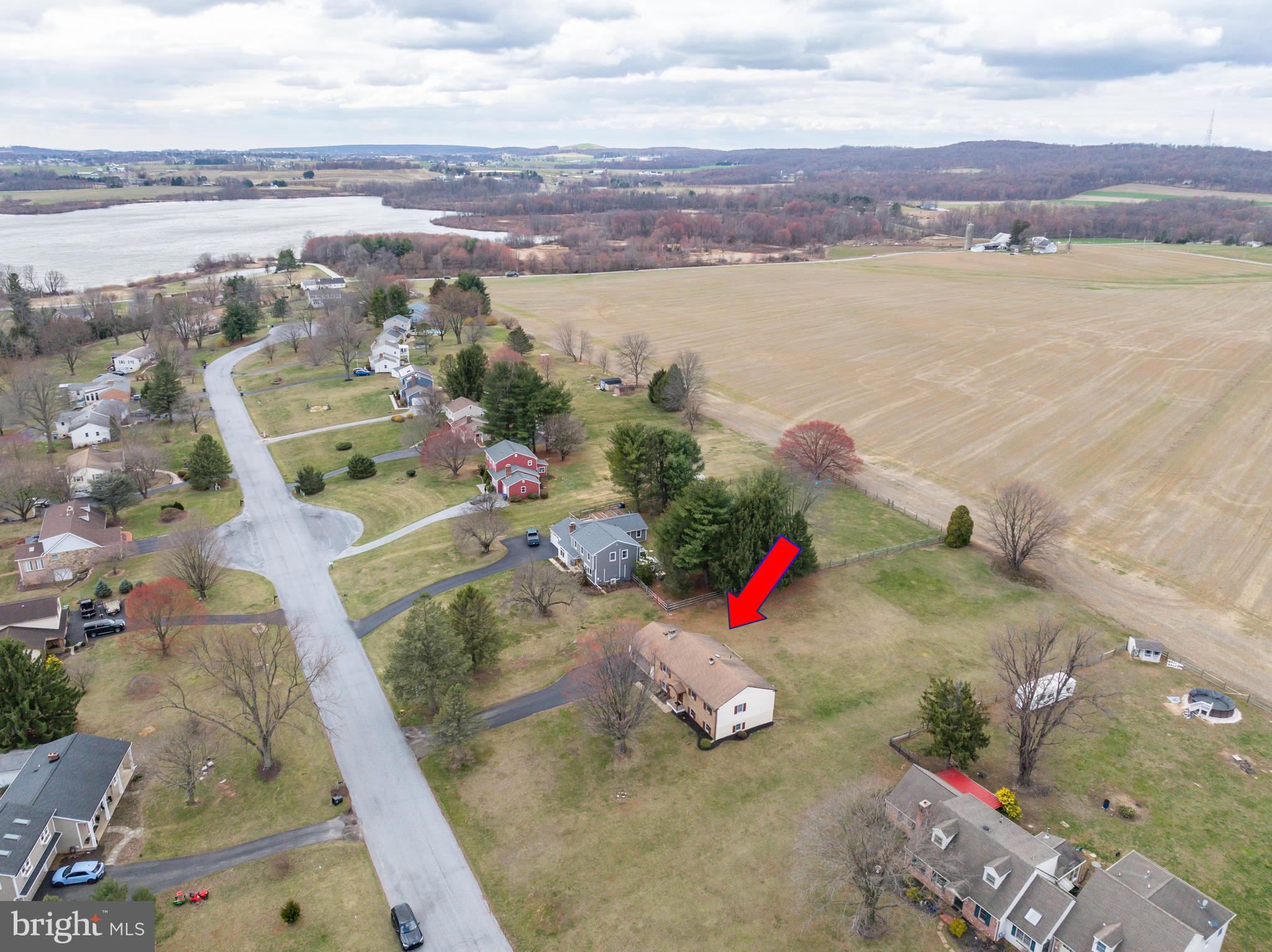 LAKEVIEW - Residential