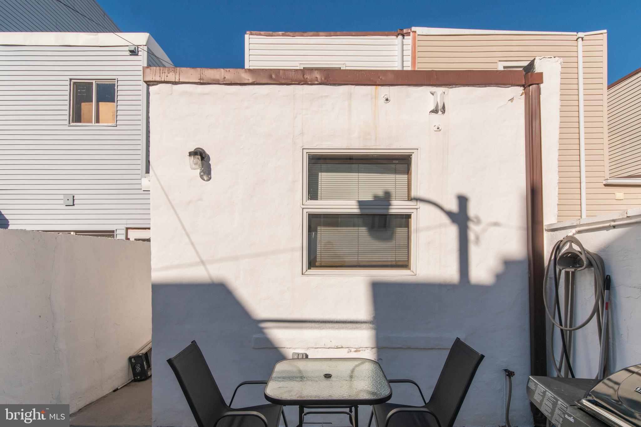 WHITMAN - Residential