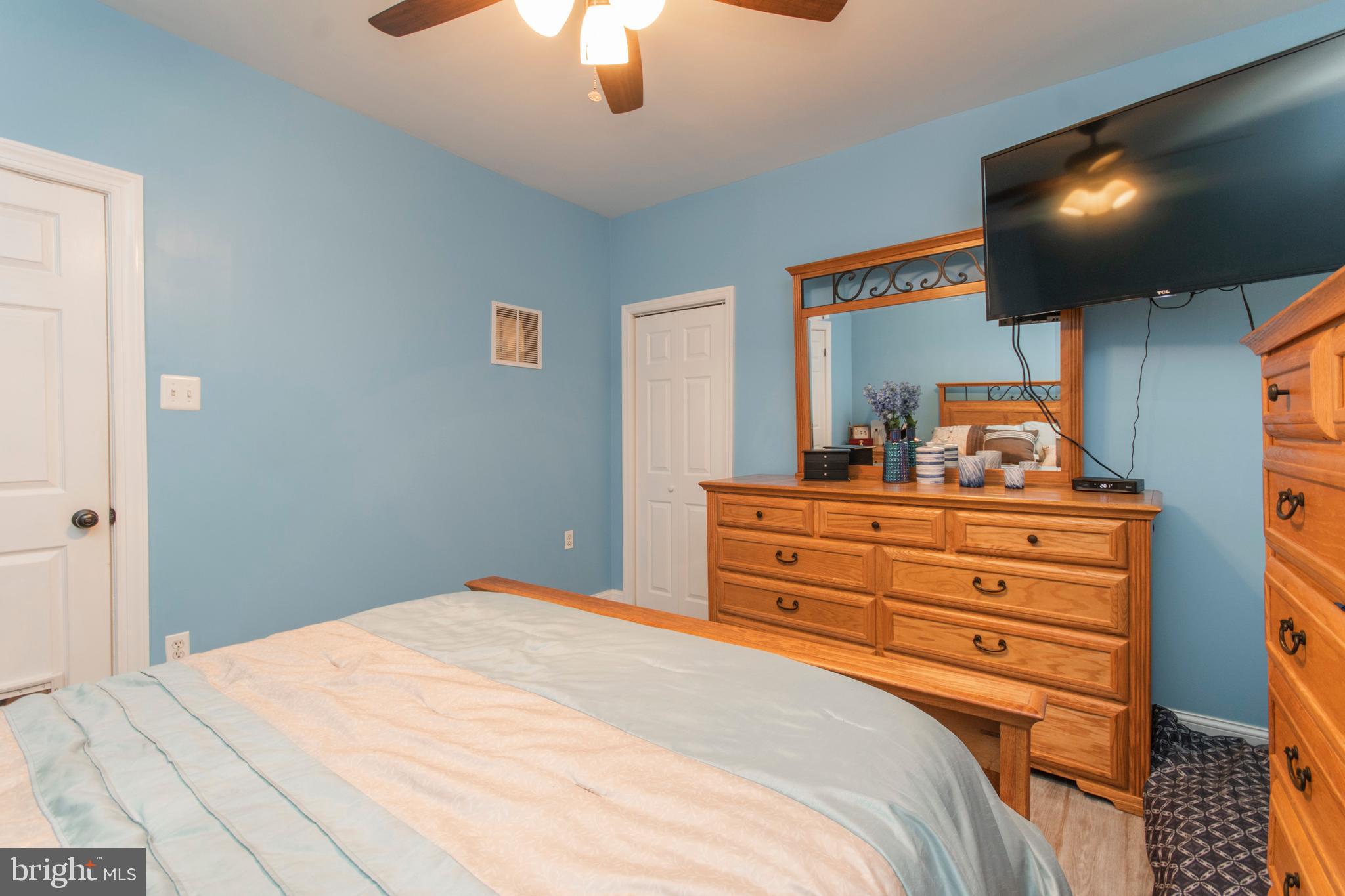 WHITMAN - Residential