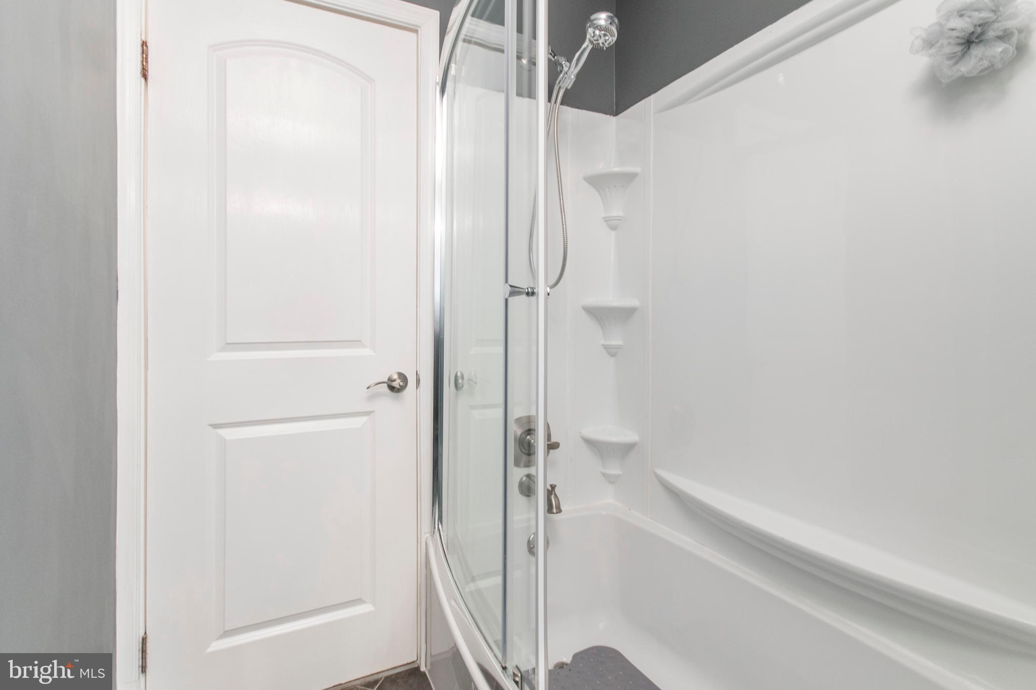 WHITMAN - Residential