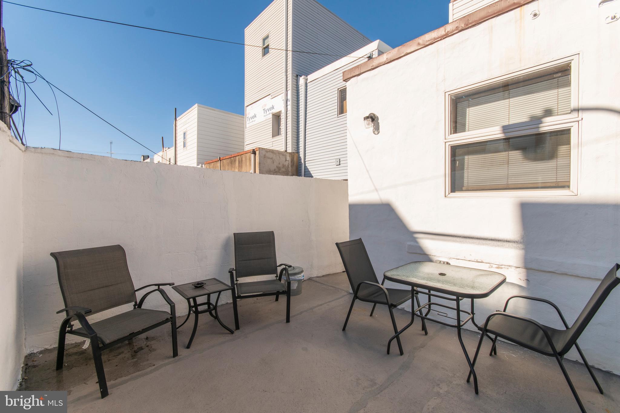 WHITMAN - Residential