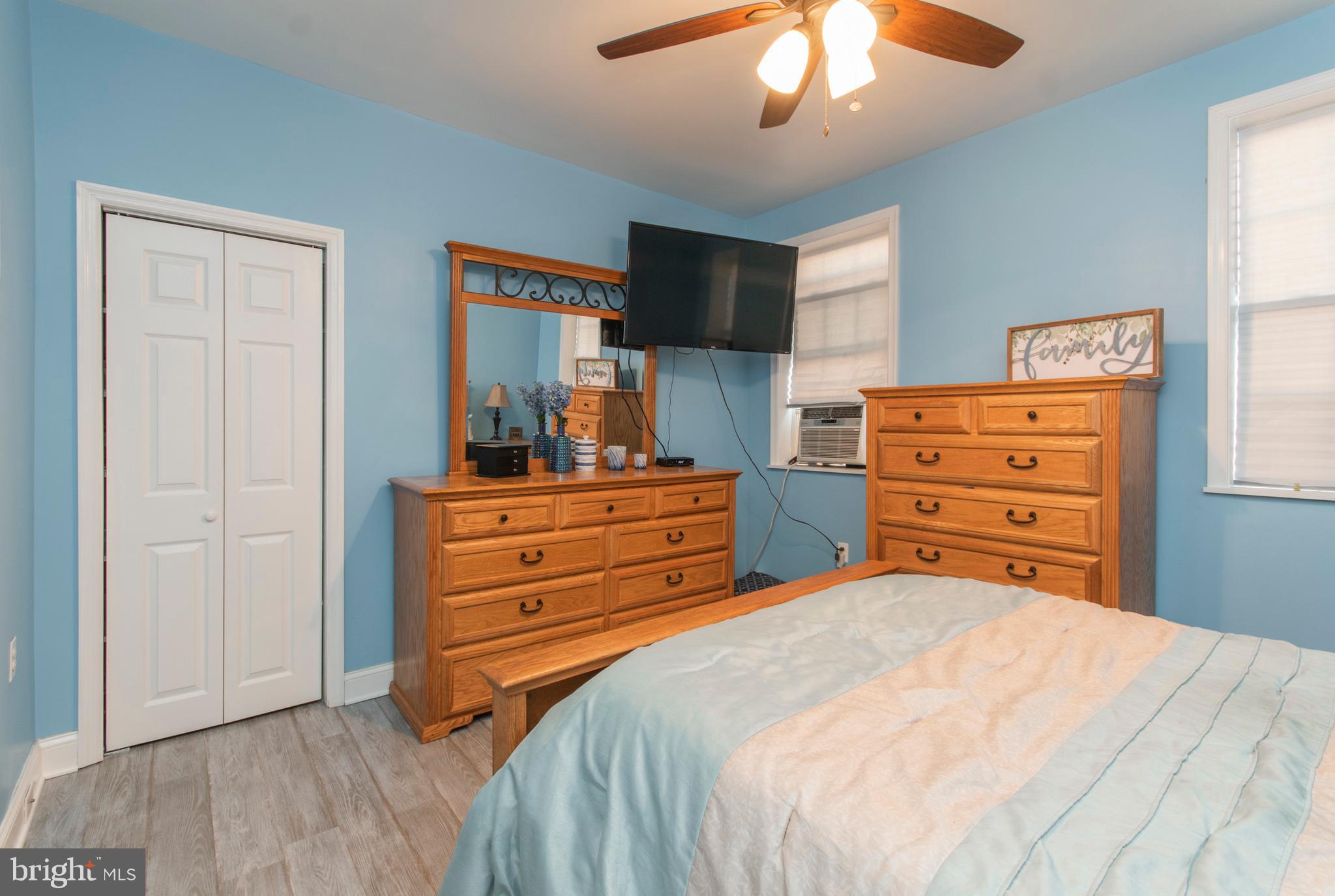 WHITMAN - Residential