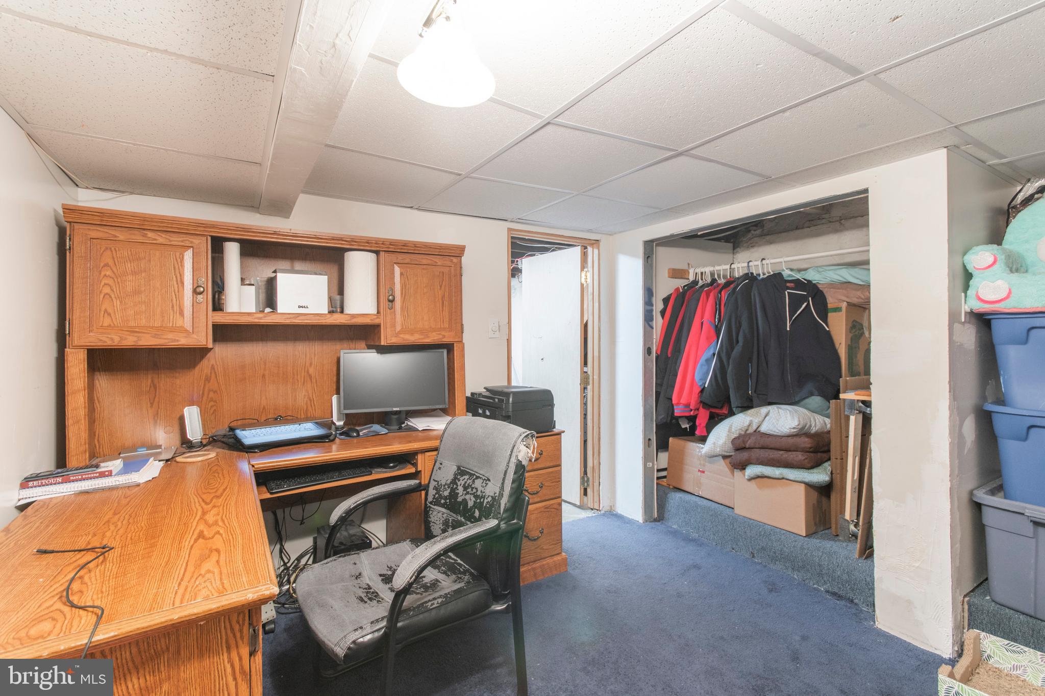 WHITMAN - Residential