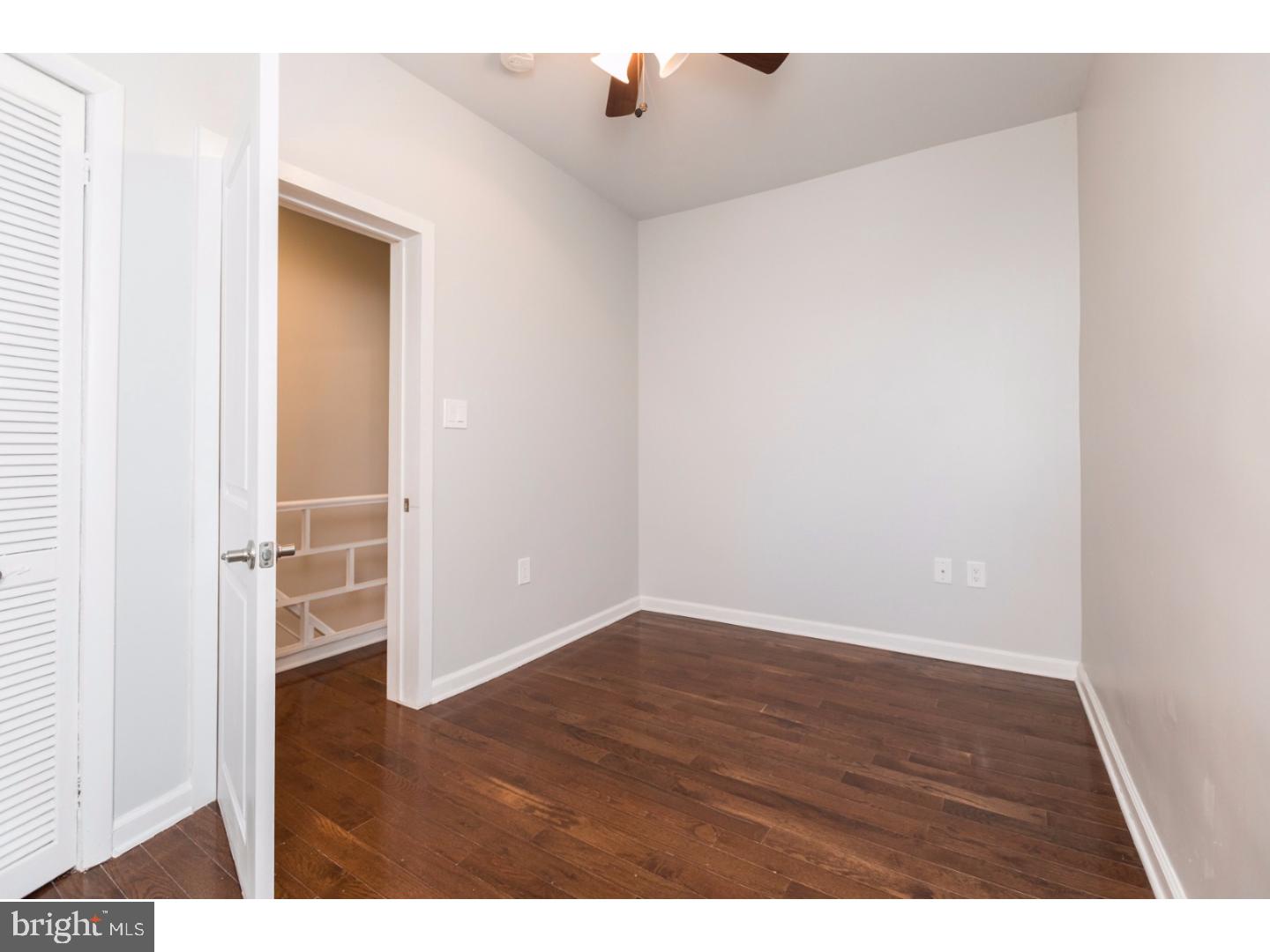 PORT RICHMOND - Residential