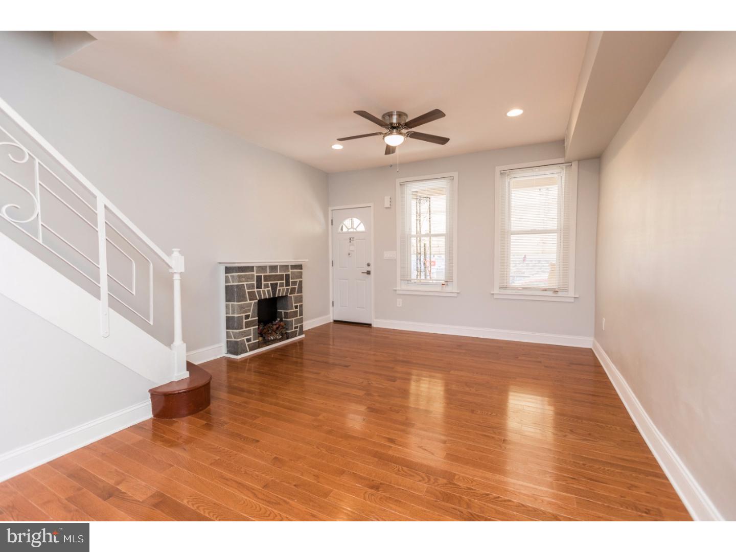 PORT RICHMOND - Residential