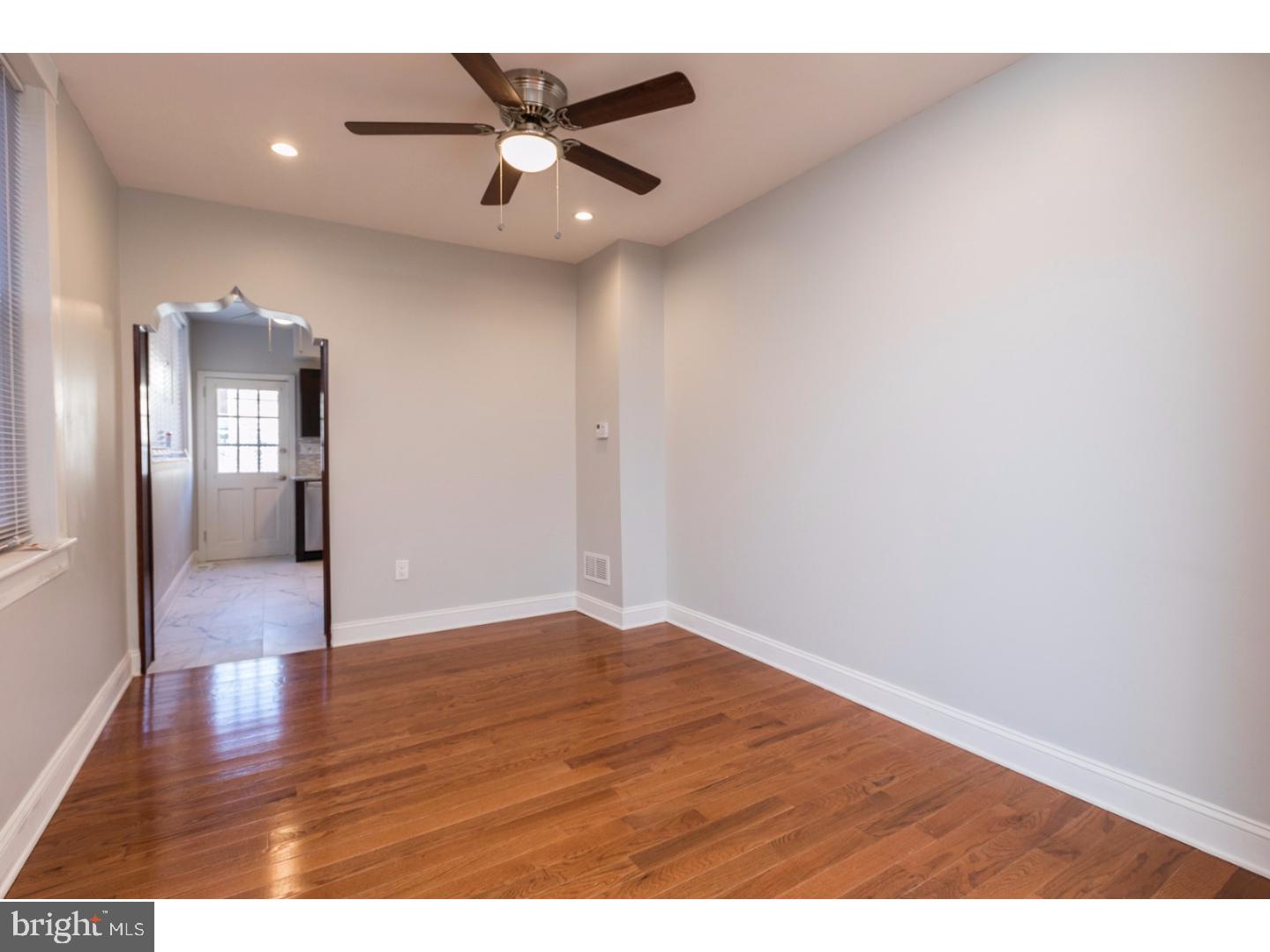 PORT RICHMOND - Residential