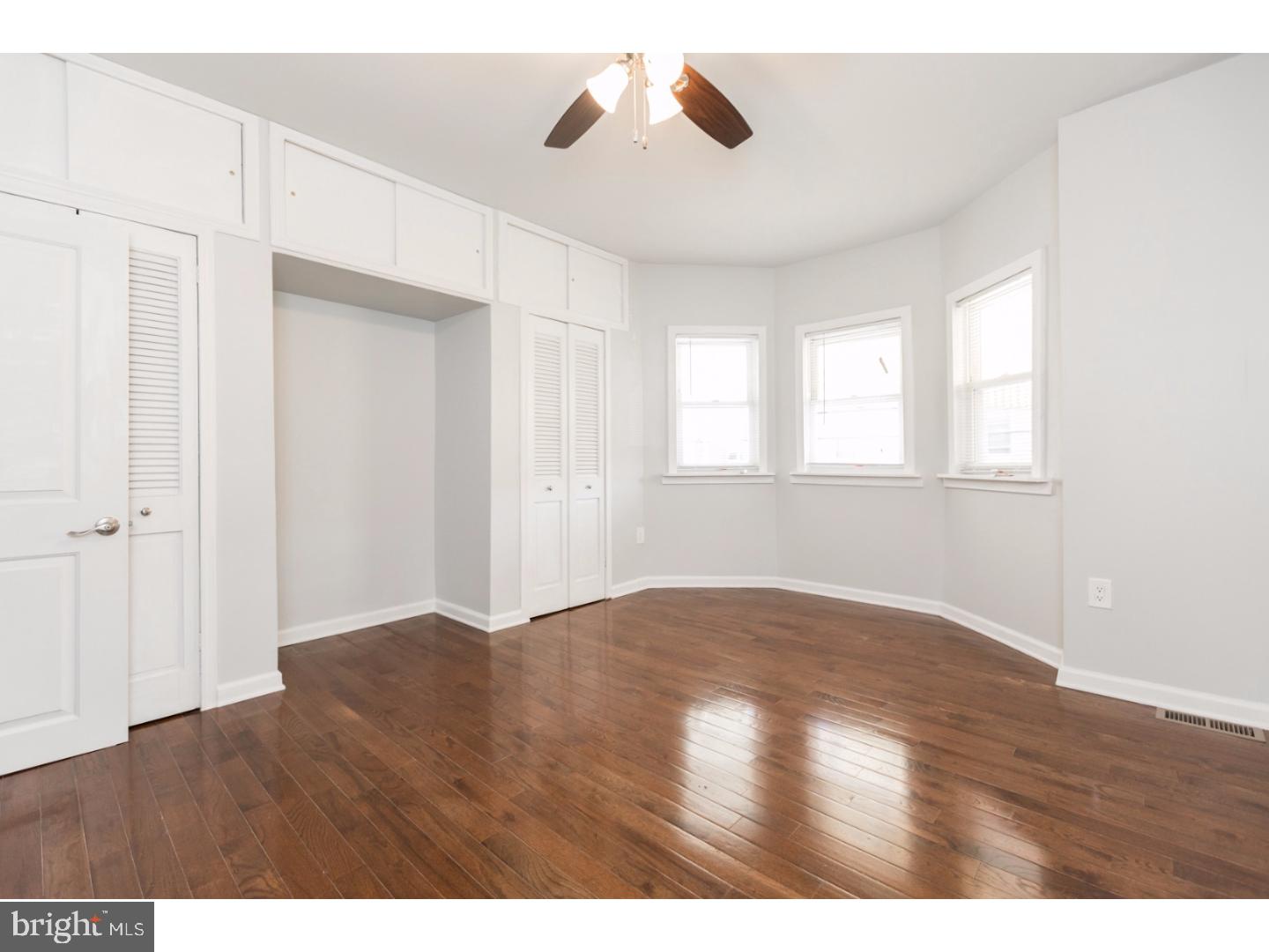 PORT RICHMOND - Residential